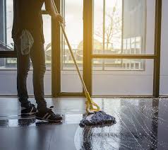 Cannes et événements professionnels : comment gérer le nettoyage des bureaux après un congrès ?